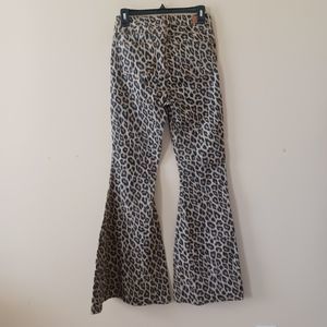 Judy Blue Jeans 5 / 27 Super Flare Bell Bottom Leopard Print Stretch High Waist